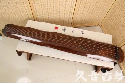 锦州市●久音古琴  ●今日推荐  20240321【收藏级断纹小蕉叶】